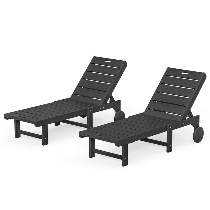 Hayley Outdoor Chaise Lounge Chair with Wheels