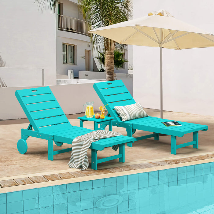 Hayley Outdoor Chaise Lounge Chair with Wheels